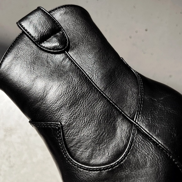 NEW Black PU Leather Metal Cap Toe Block Heel
Cowgirl Cowboy Western Ankle Boots - Picture 9 of 13